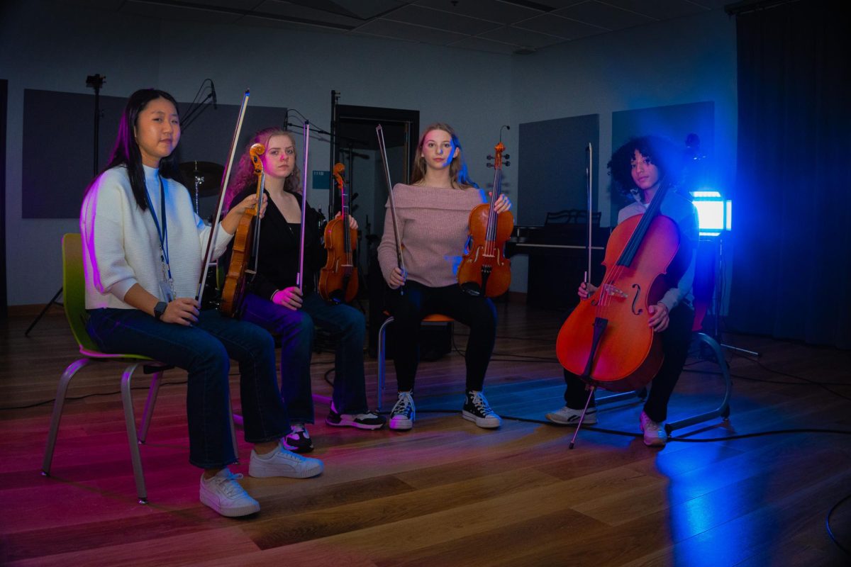 Four-String Quartet Breaks into the Sound Studio